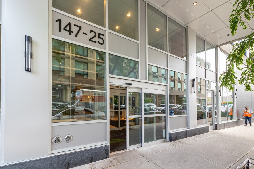 More Photos Of 147-25 94th Ave, Jamaica Apartments For Lease