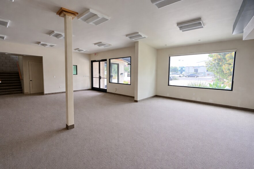 More Photos Of 2820 Shelter Island Dr, San Diego Storefront Retail Office For Lease