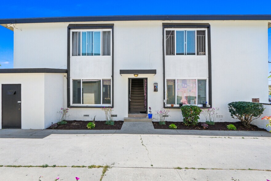 More Photos Of 10018 Foster Rd, Bellflower Apartments For Sale