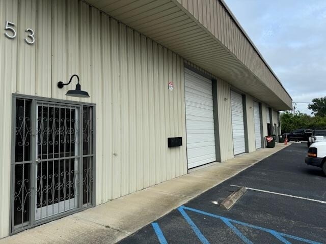 Primary Photo Of 2853 Meeting Street Rd, North Charleston Service For Lease
