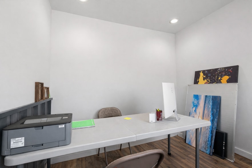 More Photos Of 8829 Lake Shore Dr, Nampa Industrial For Sale