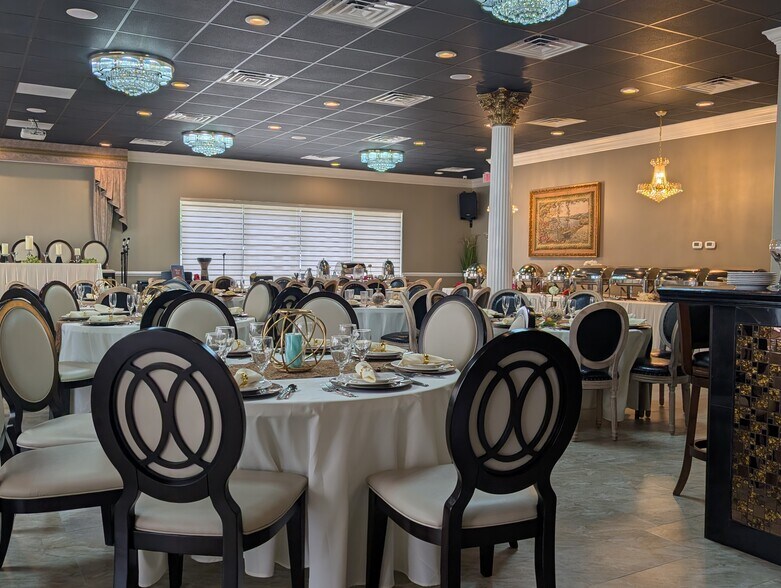 More Photos Of 1437 N US Highway 1, Ormond Beach Office For Sale