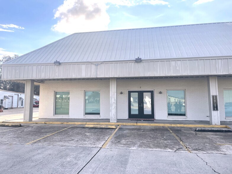 More Photos Of 11616 Industriplex Blvd, Baton Rouge Warehouse For Sale