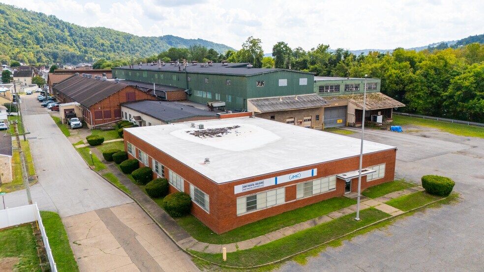 More Photos Of 801 Hazlett Ave, Wheeling Office For Sale