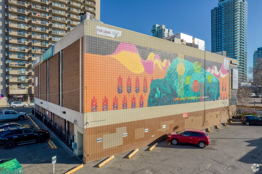 More Photos Of 1000 9th Ave SW, Calgary Office For Lease