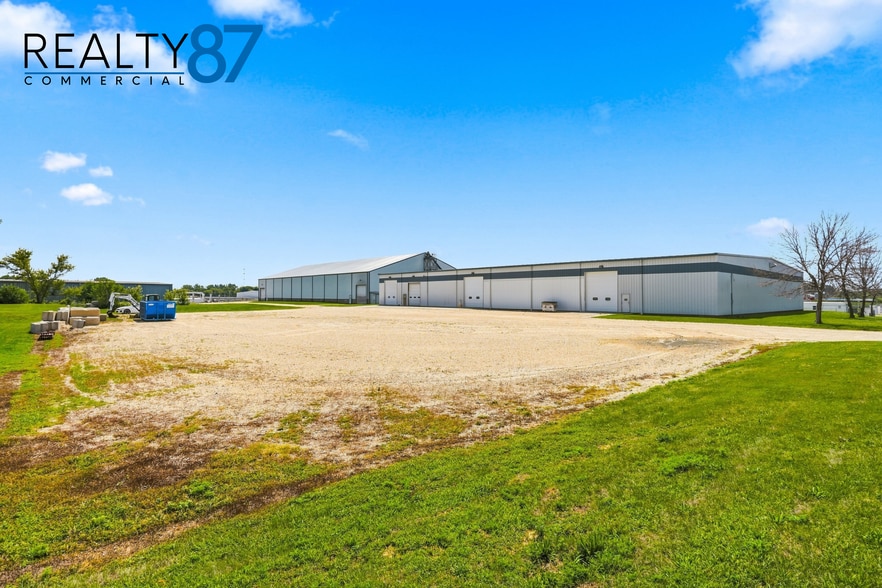 More Photos Of 1004 Grant St, Manchester Warehouse For Sale