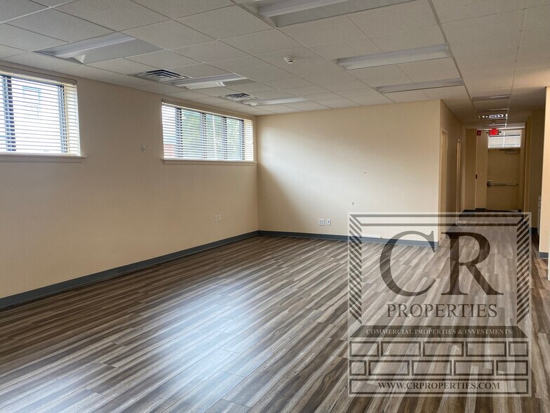 More Photos Of 303 Mill St, Poughkeepsie Loft Creative Space For Lease