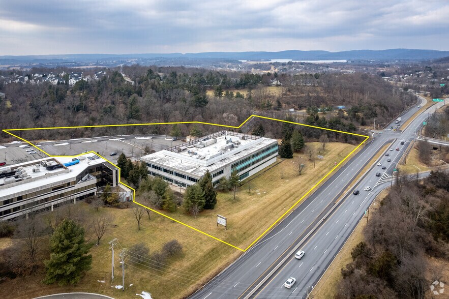 More Photos Of 1467 Rt 31 S, Annandale Office For Sale