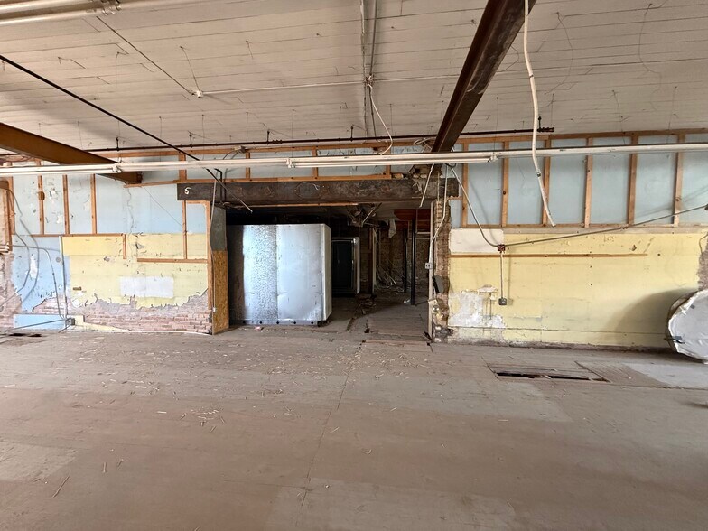 More Photos Of , Battle Mountain General Retail For Sale