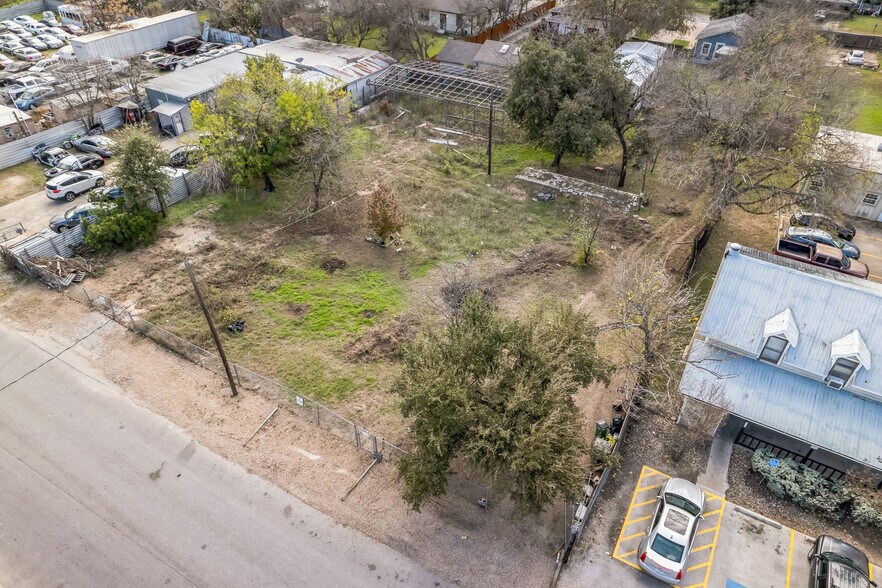 More Photos Of 301 Ferguson Dr, Austin Land For Sale