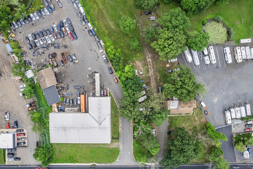 More Photos Of 1706 Englishtown Rd, Old Bridge Warehouse For Sale