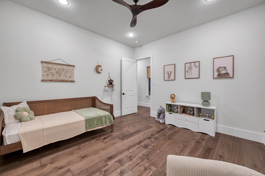 More Photos Of 15937 Stagecoach Rd, Stagecoach Specialty For Sale