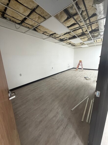 More Photos Of 2140 S Santa Fe Ave, Compton Medical For Lease