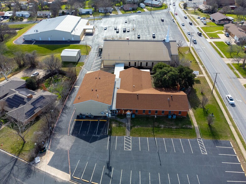 More Photos Of 906 Trimmier Rd, Killeen Religious Facility For Sale