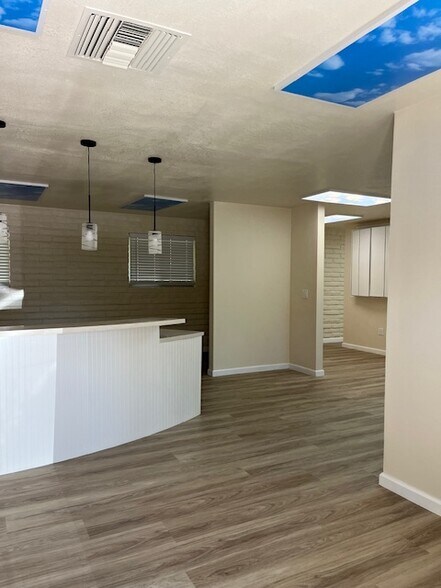 More Photos Of 20445 Pacifica Dr, Cupertino Medical For Lease