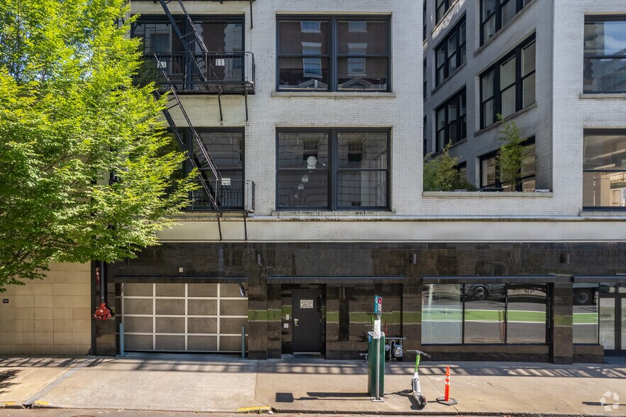 More Photos Of 225 SW Broadway, Portland Office For Lease