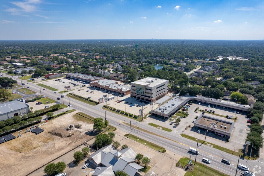 More Photos Of 8917 Louetta Rd, Spring Office For Lease