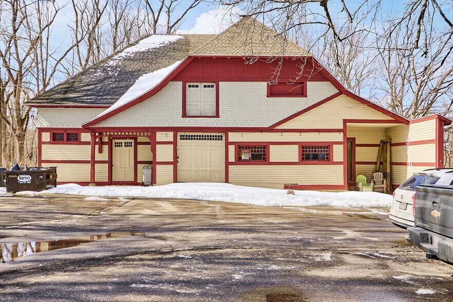 More Photos Of 2 South St, Grafton Office For Lease