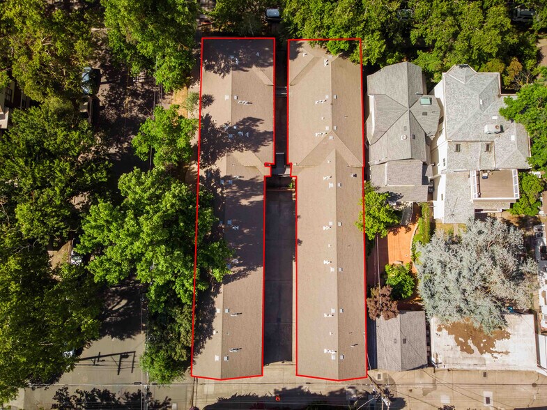 More Photos Of 2323-2325 H St, Sacramento Apartments For Sale