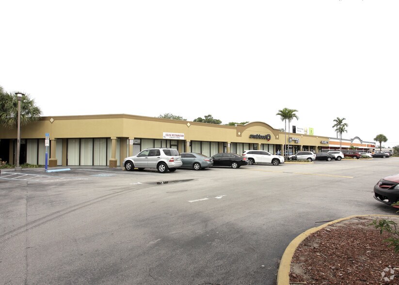 More Photos Of 1006 E Sample Rd, Pompano Beach Storefront For Sale