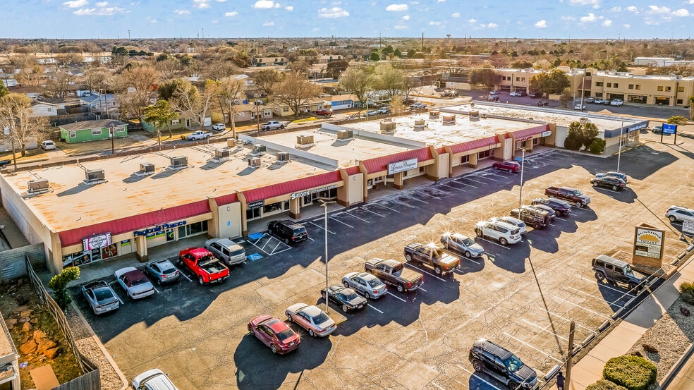More Photos Of 4519 50th St, Lubbock Storefront For Lease