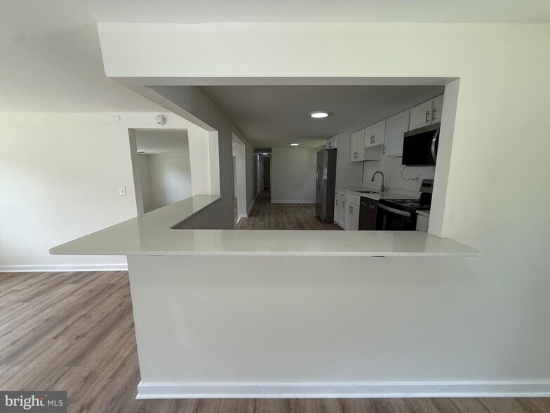 More Photos Of 14679 Coastal Hwy, Milton Office For Lease