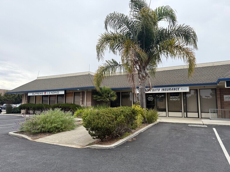 More Photos Of 4170 Gross Rd, Capitola Office For Sale