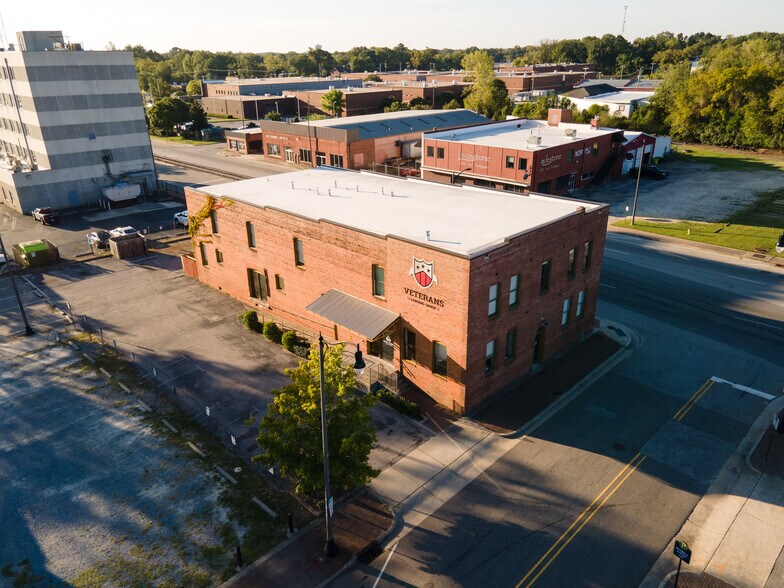 More Photos Of 159 Maxwell St, Fayetteville Office Residential For Sale
