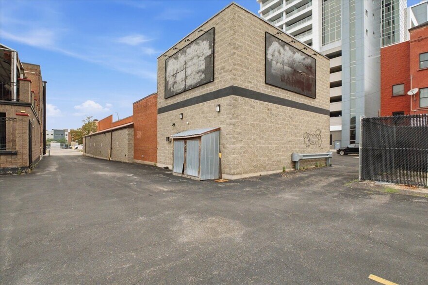 More Photos Of 301 Franklin St, Buffalo Restaurant For Sale