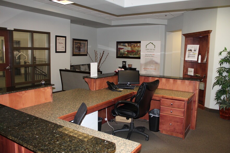 More Photos Of 480-518 W 800 N, Orem Medical For Lease
