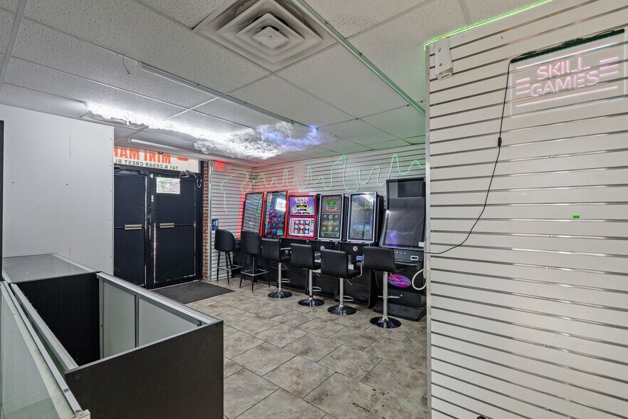 More Photos Of 741 N Cedar Crest Blvd, Allentown Service Station For Sale