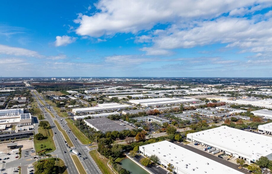 More Photos Of 7600 Southland Blvd, Orlando Unknown For Lease