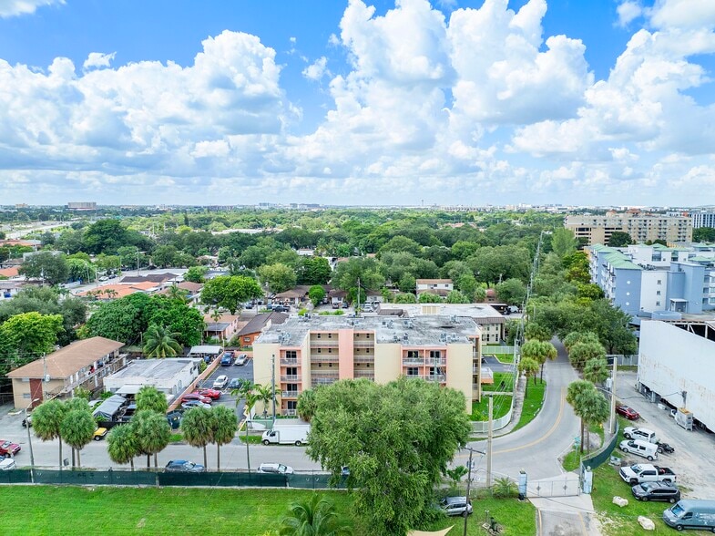 More Photos Of 2400 NW 16th Street Rd, Miami Apartments For Sale