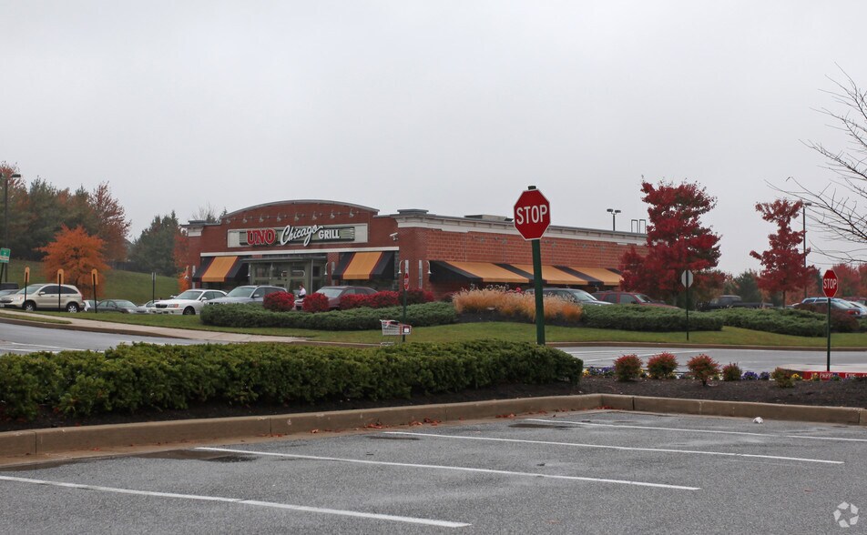 Primary Photo Of 4470 Long Gate Pky, Ellicott City Restaurant For Lease