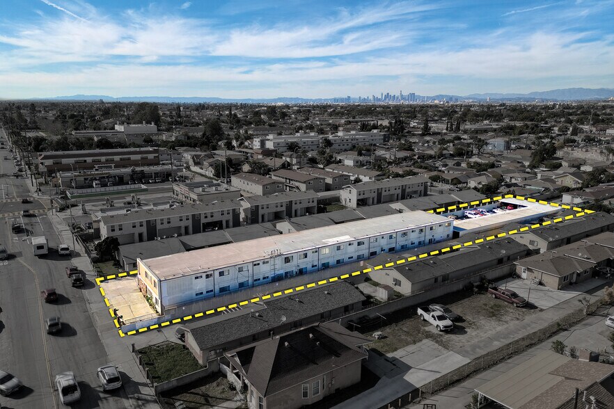 More Photos Of 5027 Clara St, Cudahy Apartments For Sale