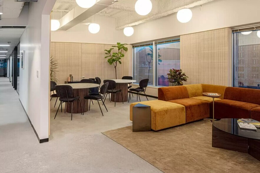 More Photos Of 1001 Liberty Ave, Pittsburgh Coworking Space