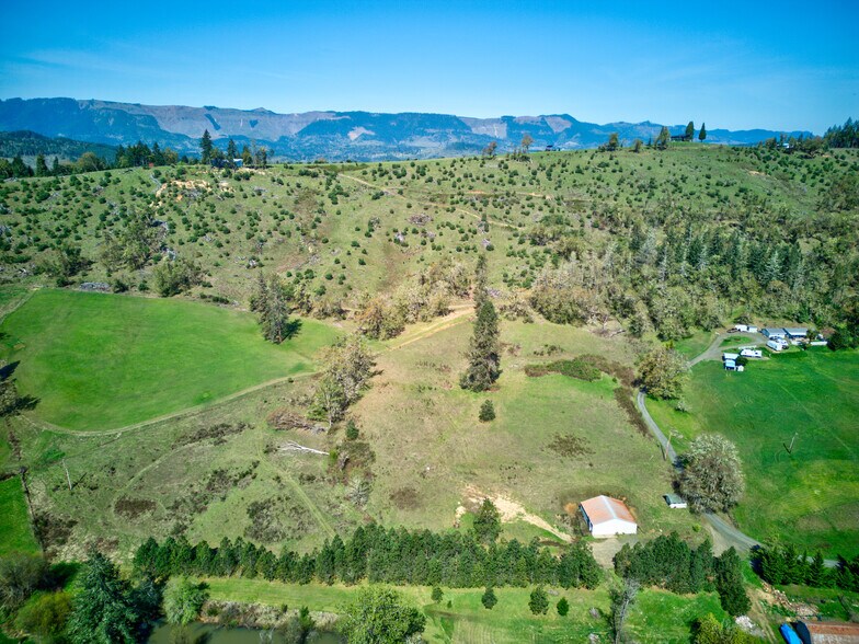 More Photos Of 0 San Souci Dr, Roseburg Land For Sale