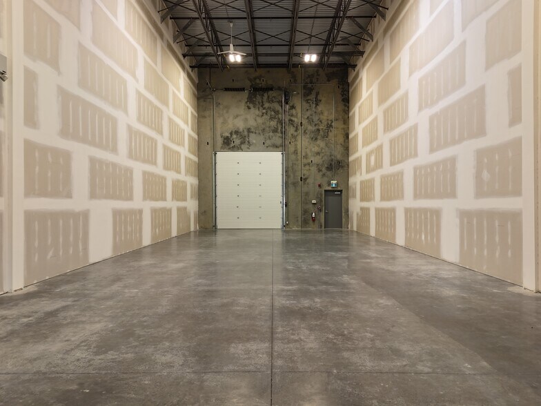 More Photos Of 8650-8716 Dewdney Trunk Rd, Mission Warehouse For Lease