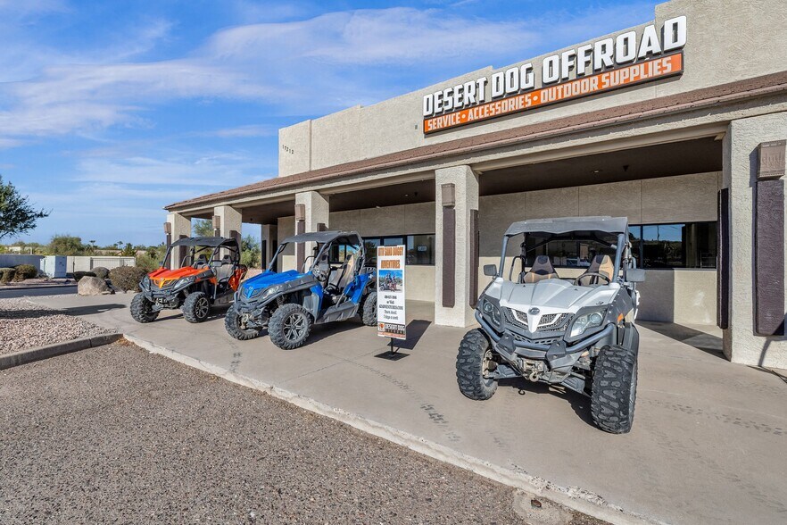 More Photos Of 17212 E Shea Blvd, Fountain Hills Storefront For Sale