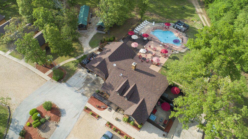 More Photos Of 446724 E 390 Rd, Langley Hotel For Sale