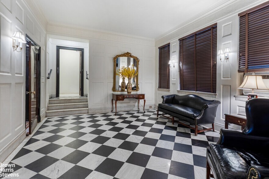 More Photos Of 67 Park Ave, New York Apartments For Sale