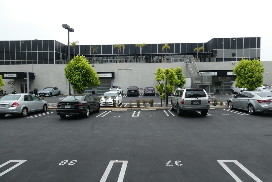 More Photos Of 6100-6120 San Fernando Rd, Glendale Office For Sale