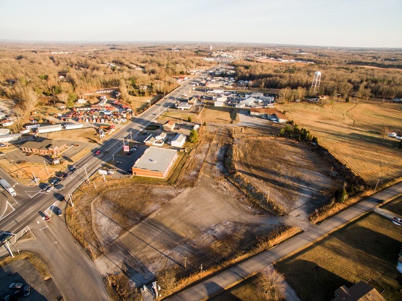 More Photos Of 1900 Highway 46 S, Dickson Land For Sale