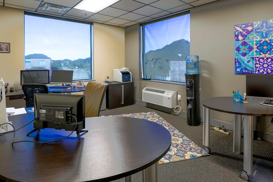 More Photos Of 8105 Rasor Blvd, Plano Coworking Space