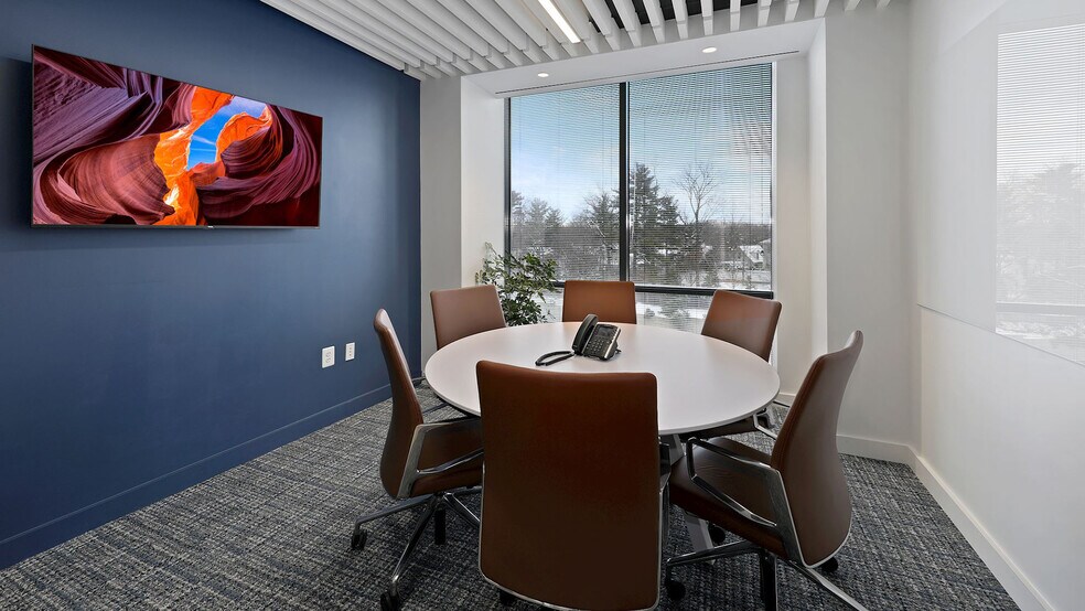 More Photos Of 5425 Wisconsin Ave, Chevy Chase Coworking Space