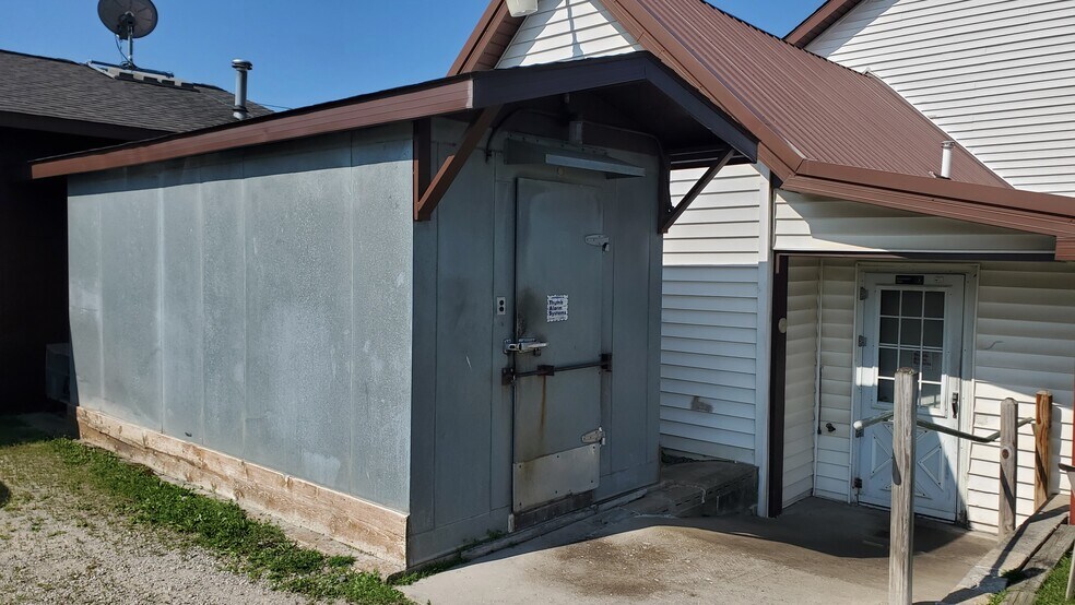 More Photos Of 6516 Old 27 N, Frederic General Retail For Sale
