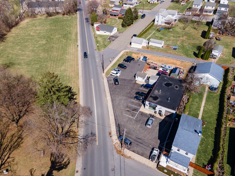 More Photos Of 2227 N 3rd Ave, Whitehall Service For Sale