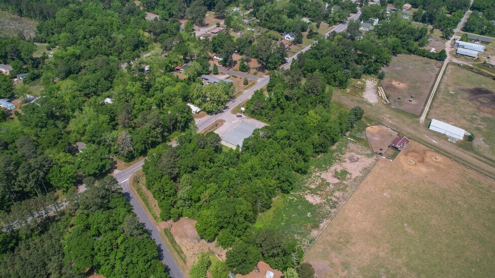 More Photos Of 13995 Broxton Bridge rd, Ehrhardt General Retail For Sale
