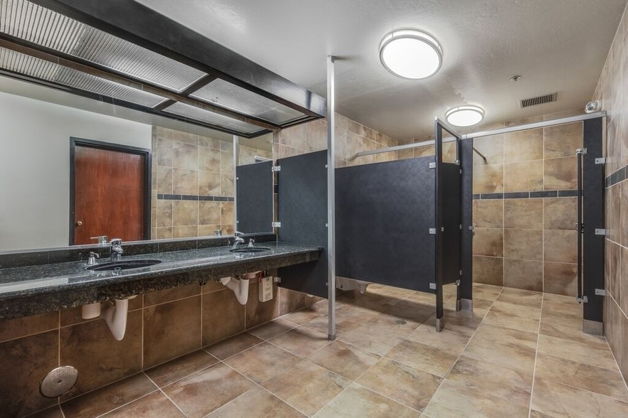 More Photos Of 901 Campisi Way, Campbell Office For Lease