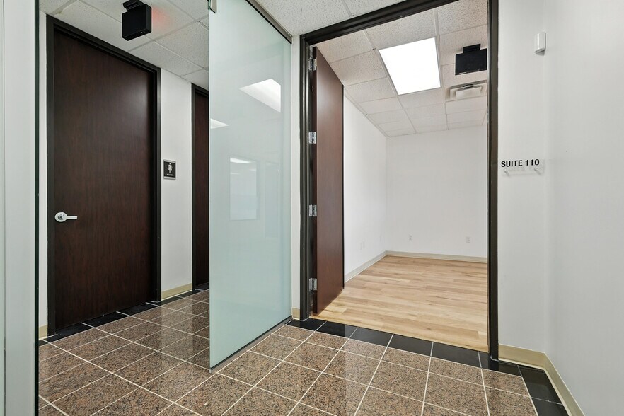 More Photos Of 1100 W Campbell Rd, Richardson Office For Sale